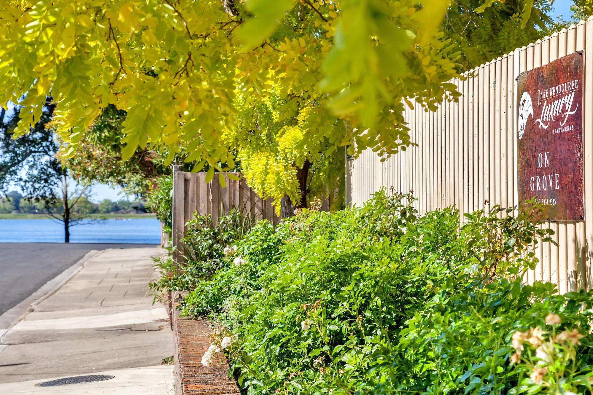 Lake Wendouree Luxury Apartments Ballarat Buitenkant foto